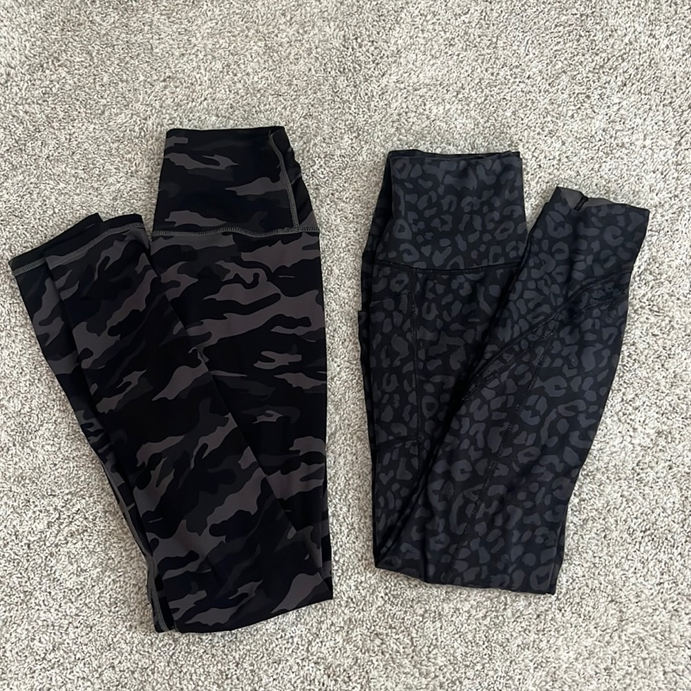 2 PACK Black printed leggings